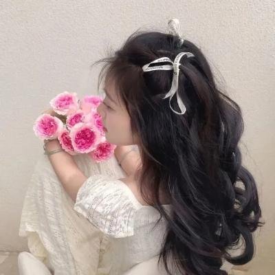品牌活动现场实拍：一线女星与前任深夜同框，经纪人连夜公关